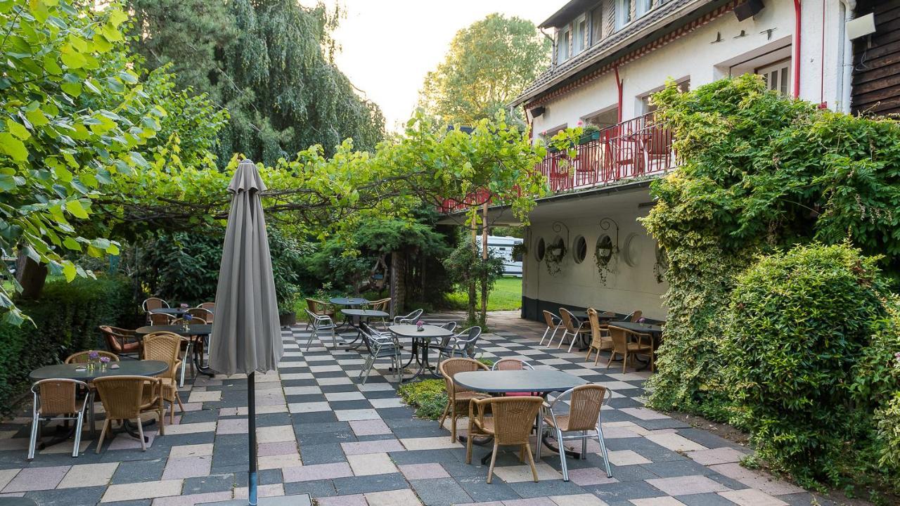 Wiesenhaus: Wohnen Direkt Am Rhein Apartment *